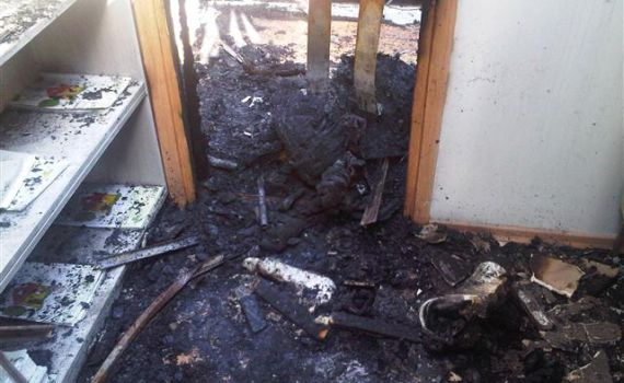 האלימות בלוד נמשכת: משרד מכירות הוצת על רקע עברייני