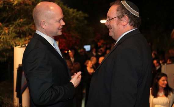 השר הרשקוביץ לשר החוץ הבריטי: "מטילי החרם האקדמי פוגעים בבריטניה"