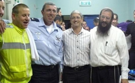 הרבצ"ר ומח"ט הצנחנים ביקרו במכינה הקדם צבאית 'מעוז' בלוד