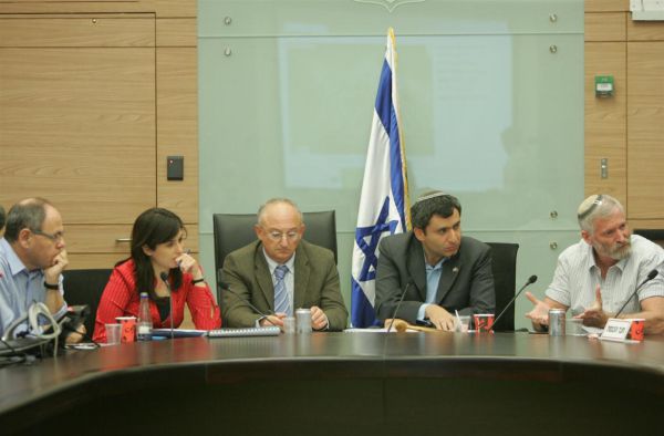 שדולת ארץ ישראל בכנסת: הקפאת הבנייה לא הופשרה