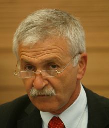 הקואליציה פסלה את הצעת החוק "משתמטות בשם הדת"