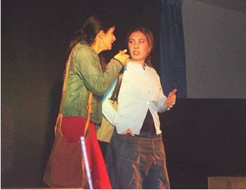 "בעצב תצאי עם בנים"