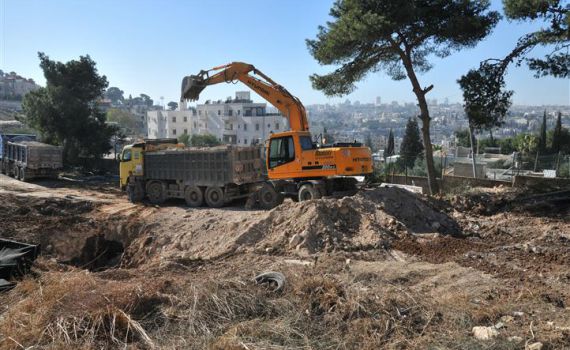 החלה בניית שכונה חדשה ברכס הר הזיתים במזרח ירושלים