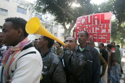דעה: מצעד האיוולת של תופעת מהגרי העבודה