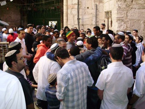 בעקבות המכבים: למעלה מ-300 יהודים עלו להר הבית