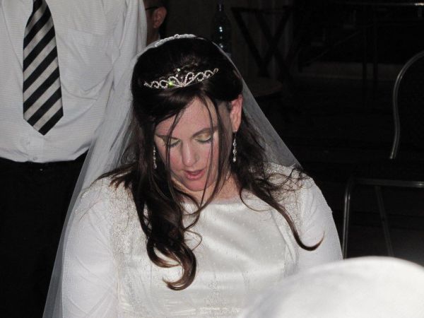 מזל טוב: מרגלית הר שפי התחתנה עם בחיר ליבה