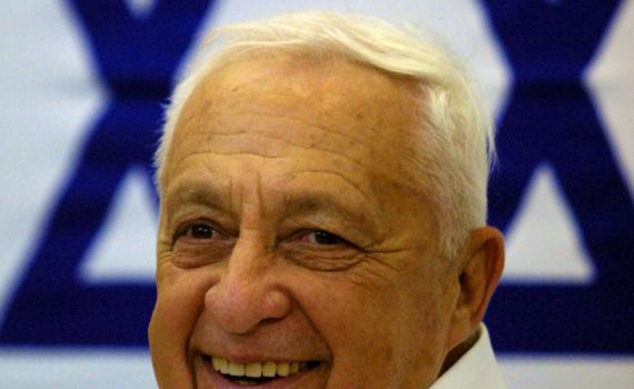 גיבור, בונה ומחריב: אריאל שרון הלך לעולמו