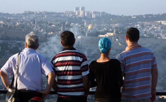 הפוליטיקה שבגרעינים התורניים: מסמרים בלי ראש