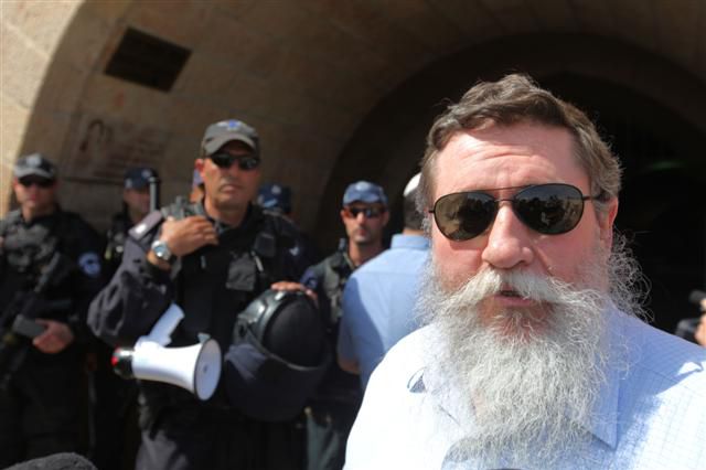 כצל'ה ממשיך לכתוב ליוע"מ: התחקור את 'רבני' השמאל?