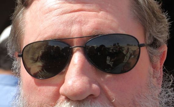 מי התחזה לכצל'ה ושלח בשמו הודעות כוזבות לעיתונות?