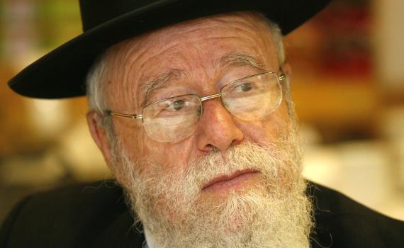 פקודה הנוגדת את מסורת ישראל הינה פקודה בלתי חוקית