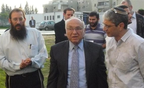 השר נאמן במכינת מעוז: "אתם מחזירים את התורה ללוד"