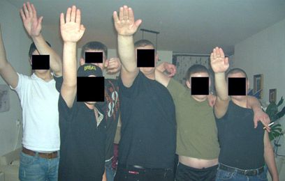 אחר מעצר הניאו-נאצי: 'להגביר לימודי היהדות בפתח תקוה'