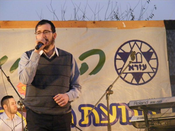 ב"עזרא" נטעו, חילקו לנזקקים והצדיעו לציונות הדתית