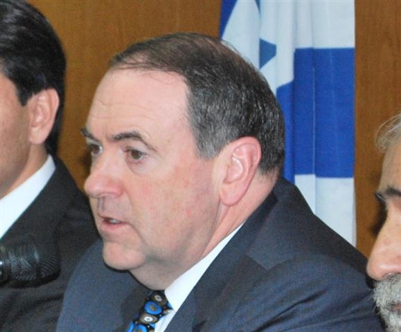 מייק האקבי ממשיך לדבר ציונות: ההקפאה אינה הגיונית