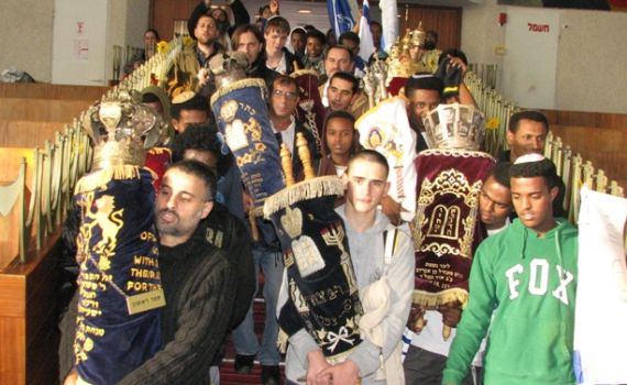 חודש אחרי השריפה: ילדי ימין אורד חוזרים לכפר הנוער