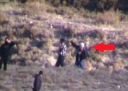 יצהר: תיעדנו את את צלם ארגון בצלם מיידה אבנים