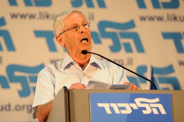 השר בני בגין: לחקור ארגוני שמאל? "החלטה חשוכה"