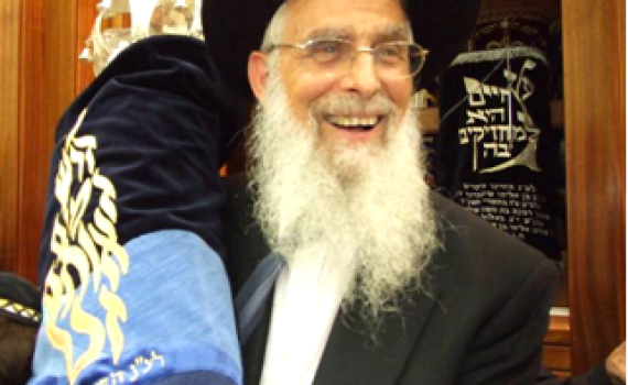 הרב יעקב אריאל: "השירות הלאומי לבנות סטה מדרכו"