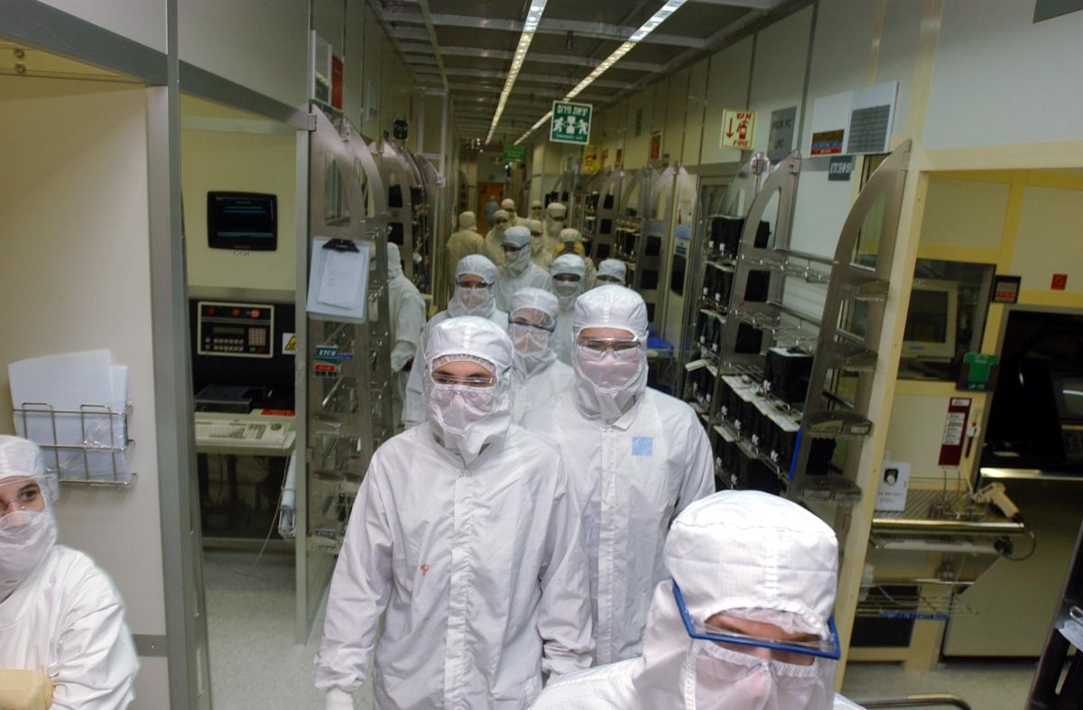 "נשיא מכון וייצמן למדע, קרא את מדעניך לסדר"