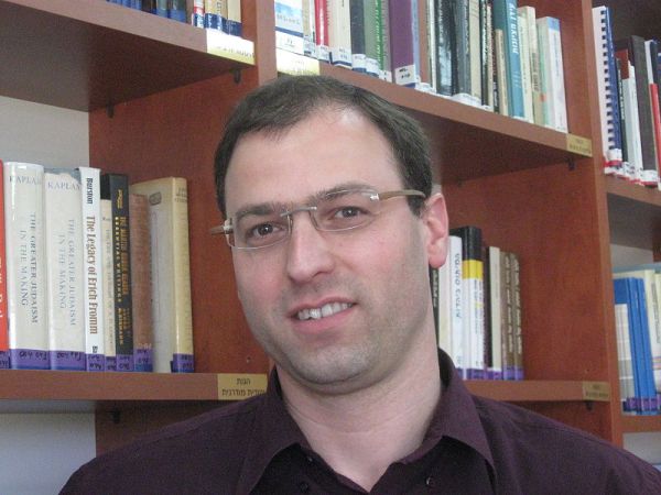 מרד האקדמאים: "נפר חוקים המנציחים את הכיבוש"