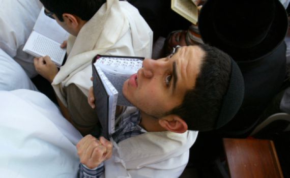 פרשת תרומה: מהי הדרך הנכונה לעבוד את הקב"ה?