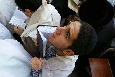 פרשת תרומה: מהי הדרך הנכונה לעבוד את הקב"ה?