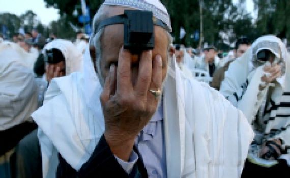 "הקב"ה לא עומד עם סטופר ובודק את בריותיו"