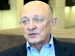 ראש ה-CIA לשעבר: את פולארד צריך לשחרר