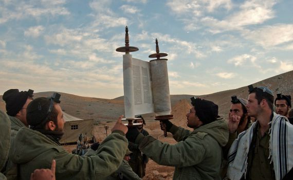 פרשת כי תישא: חטא העגל המודרני