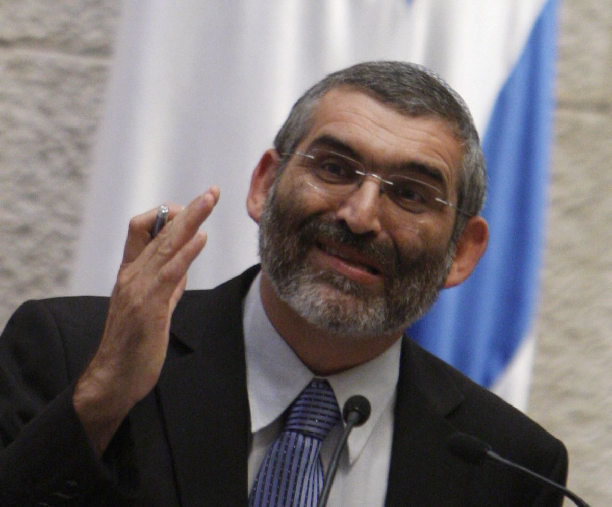 בן ארי ליועה"מ: נקוט בצעדים נגד ראש מחלקת בג"צים