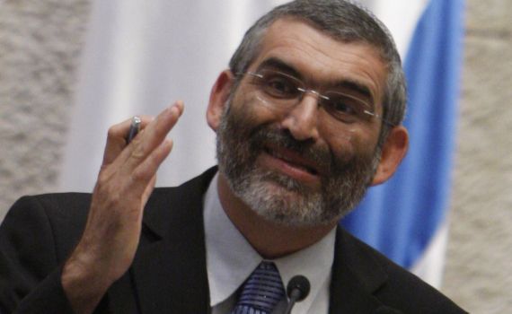 בן ארי ליועה"מ: נקוט בצעדים נגד ראש מחלקת בג"צים