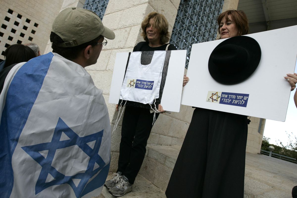 וועד הפעולה ברמת אביב: גרעין תורני? "משיחיסטים קיצוניים"