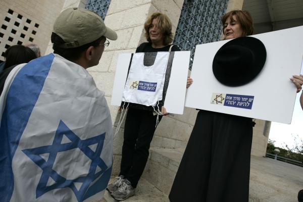 וועד הפעולה ברמת אביב: גרעין תורני? "משיחיסטים קיצוניים"