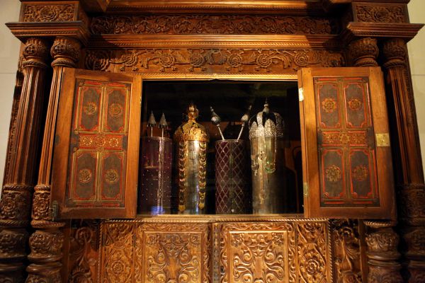 אין בושה: כתר תורה נדיר נגנב מבית כנסת בצפת