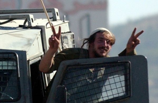 סקר: הכי תורמים לצבא-דתיים; הכי פחות – ה"תל אביבים"