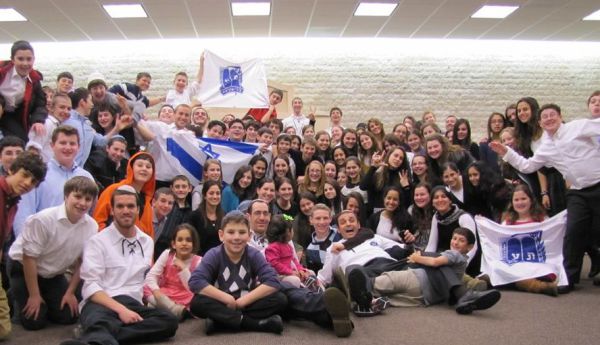 בני עקיבא ברחבי העולם נכנסו לראש חודש אדר