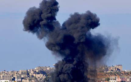 הסלמה בדרום: טילים לעבר ישראל, צה"ל תוקף ברצועה