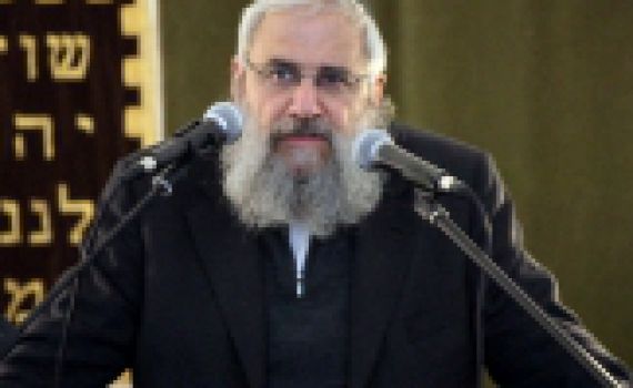 "אודי ורותי, תבקשו מה' שיתן לנו כוח, חכמה ותושיה"