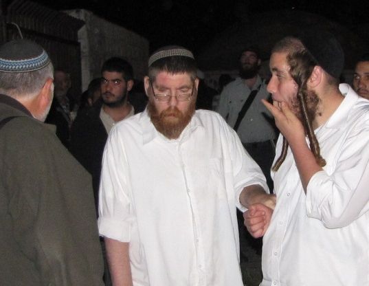 משפחת לבנת קמה מהשבעה ועלתה לתפילה בקבר יוסף