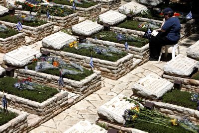 גם בעולם זוכרים את הנופלים במערכות ישראל