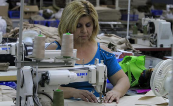 שלא יעבדו עליכם: זכויות הנוער העובד בחופש הגדול