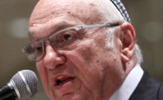 השר נאמן פועל לנקות את בית המשפט העליון