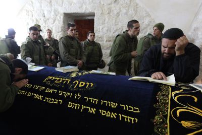 צה"ל מעביר אחריות הכניסה לקבר יוסף לידי המשטרה