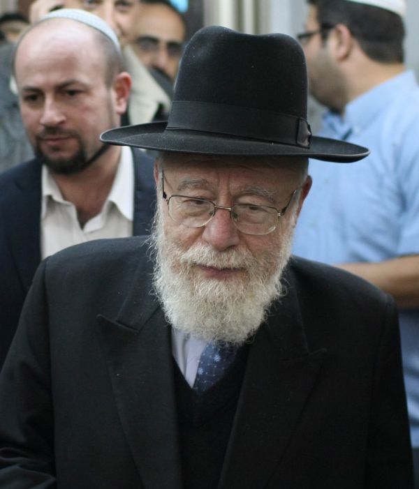 חזרנו לזמנים אפלים בהיסטוריה שלנו, צינזור התורה