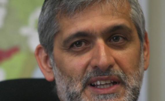 אלי ישי מחזיר את סעיף הלאום לתעודת הזהות