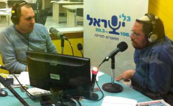 האזינו: האם ספרי הרב מרדכי אליהו זצ"ל הפכו לתעשייה?
