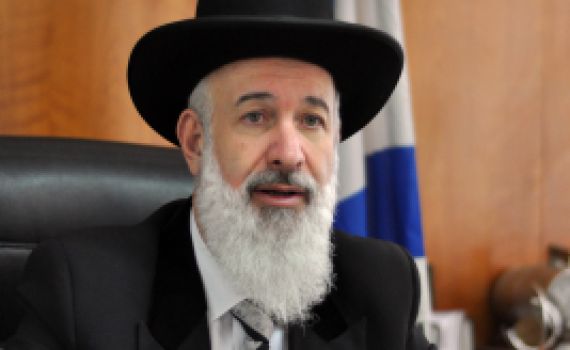 הרב מצגר קורא להתפלל לשחרורו של פולארד