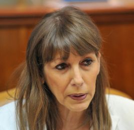 השרה לבנת משנה את הרכב מועצת רשות העתיקות