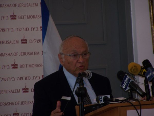 השר נאמן: "הרבנות אשמה במצב הגיור בישראל"